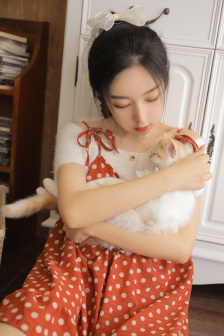 一边亲一边脱衣服